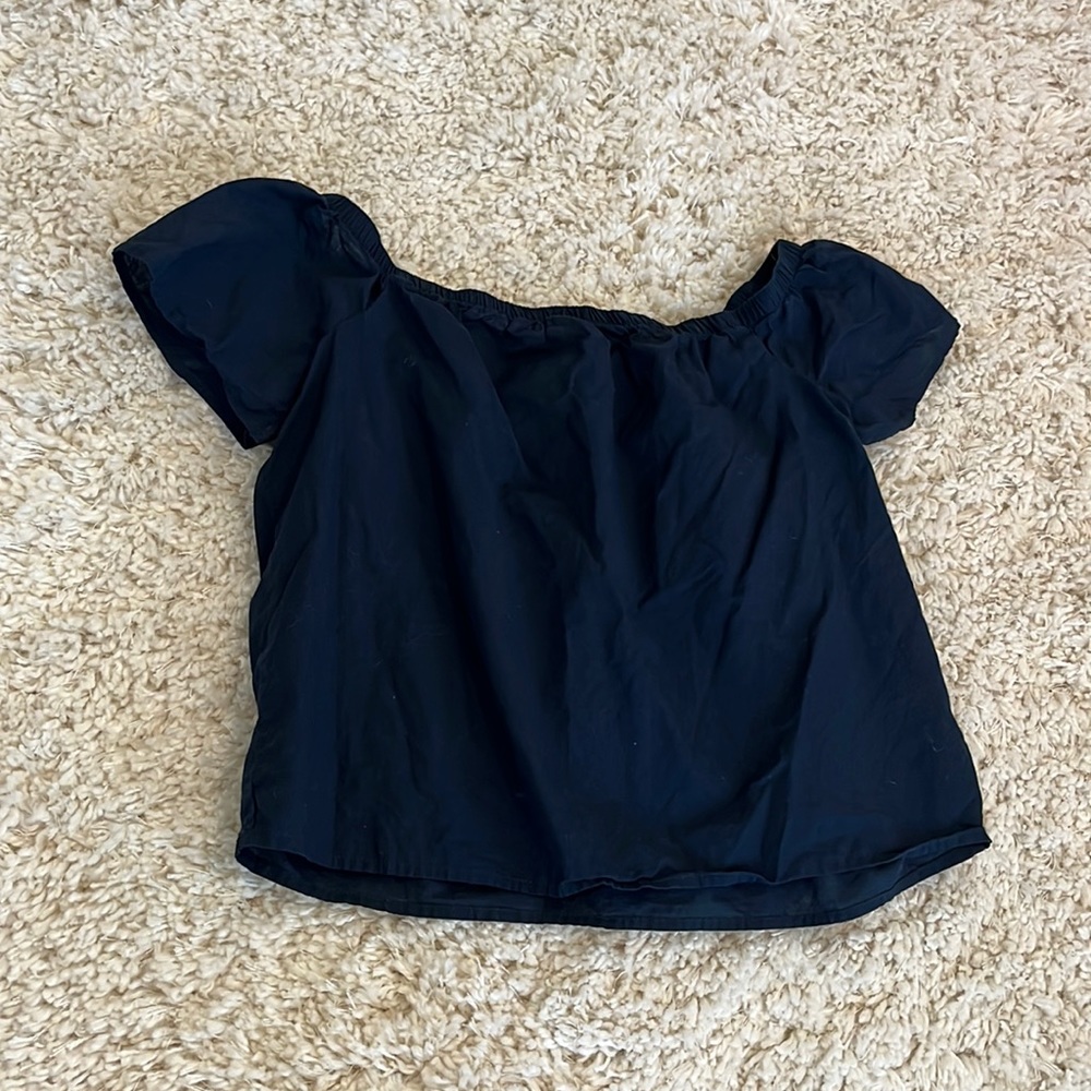 Abercrombie & Fitch Off the Shoulder Top
